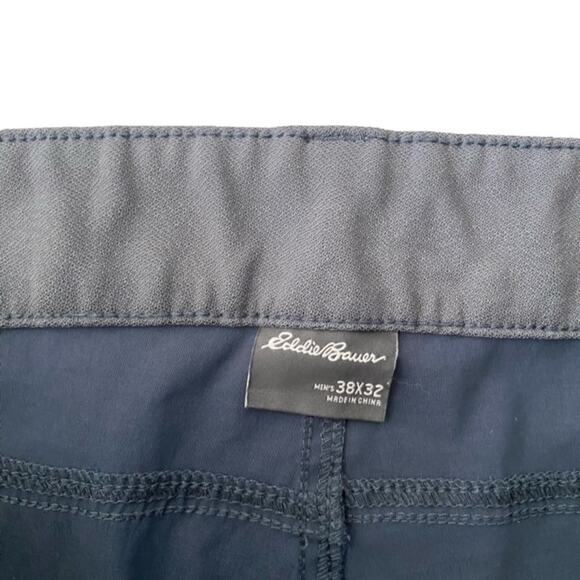 Eddie Bauer Dark Gray Men's Hiking Pants - Size 38x32 - Picture 5 of 6